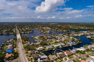 4086 13TH LANE, ST PETERSBURG, FL 33703 Sold 05/19/25