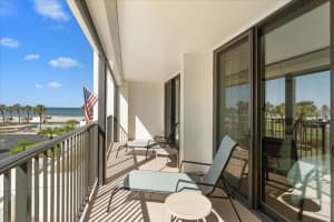 1460 GULF BOULEVARD, CLEARWATER BEACH, FL 33767 Sold 03/31/25