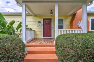 117 25TH AVENUE, SAINT PETERSBURG, FL 33705 Sold 12/27/24