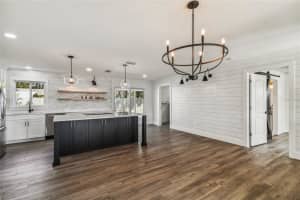4719 FAIRVIEW HEIGHTS, TAMPA, FL 33616 Sold 02/14/25