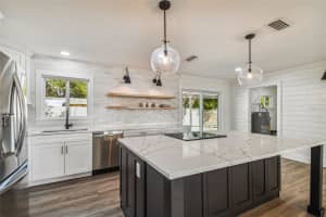 4719 FAIRVIEW HEIGHTS, TAMPA, FL 33616 Sold 02/14/25