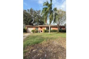 230 Catalan Blvd NE, St. Petersburg, FL 33704, Sold 11/08/24