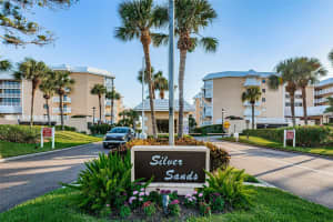 6600 SUNSET WAY WAY, ST PETE BEACH, FL 33706 Sold 01/17/25
