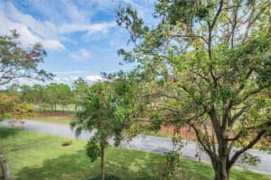 2800 COVE CAY DRIVE, CLEARWATER, FL 33760 Sold 02/26/25