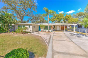 8012 LYNN AVENUE, TAMPA, FL 33604 Sold 02/13/25