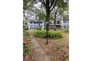 14405 BURGUNDY SQUARE, TAMPA, FL 33613 Sold 01/06/25