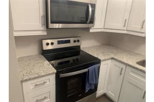14405 BURGUNDY SQUARE, TAMPA, FL 33613 Sold 01/06/25