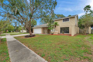 8309 LA SERENA DRIVE, TAMPA, FL 33614 Sold 04/08/25
