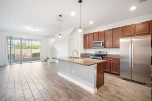 11676 CAMBIUM CROWN DRIVE, RIVERVIEW, FL 33569 Sold 02/06/25