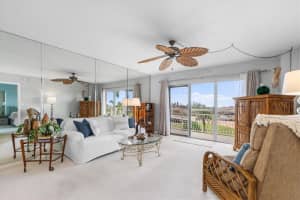 4900 BRITTANY DRIVE, ST PETERSBURG, FL 33715 - MLS#MFRTB8319296