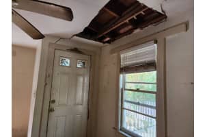 5211 25TH AVENUE, GULFPORT, FL 33707 Sold 05/27/25