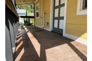 37611 GADDIS STREET, DADE CITY, FL 33523 Sold 03/27/25