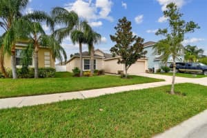 920 MEADOW GLADE DRIVE, RUSKIN, FL 33570 Sold 02/26/25