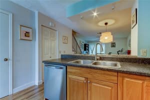 11325 STRATTON PARK DRIVE, TEMPLE TERRACE, FL 33617 Sold 03/06/25