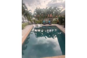 1998 Kansas Ave NE, St. Petersburg, FL 33703, Sold 11/09/24