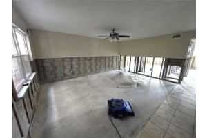 1860 MASSACHUSETTS AVENUE, SAINT PETERSBURG, FL 33703 Sold 11/27/24