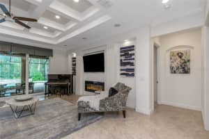 1862 LAKE WOODLANDS PARKWAY, OLDSMAR, FL 34677 Sold 01/10/25