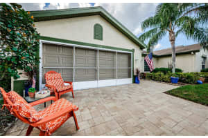 804 STAFFORDSHIRE LANE, SUN CITY CENTER, FL 33573 Sold 03/14/25