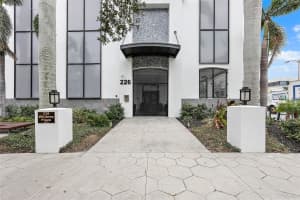 226 5TH AVENUE, ST PETERSBURG, FL 33701 Sold 01/10/25
