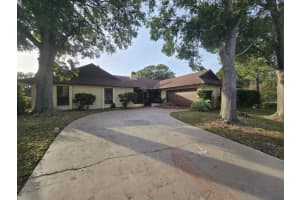 1325 RIVERSIDE DRIVE, TARPON SPRINGS, FL 34689 Sold 01/07/25