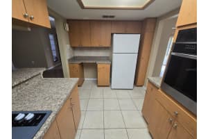 1325 RIVERSIDE DRIVE, TARPON SPRINGS, FL 34689 Sold 01/07/25