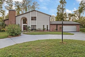 223 S Riverhills Dr, TEMPLE TERRACE