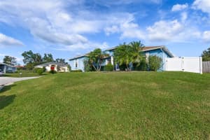 3534 MANOR LOOP, LAKELAND, FL 33810 Sold 01/27/25