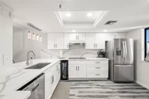 201 LAUREL STREET, TAMPA, FL 33602 Sold 01/15/25