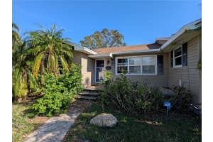 3761 OVERLOOK DR NE, SAINT PETERSBURG, FL 33703 Sold 01/07/25