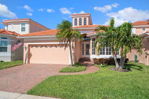 170 SAND KEY ESTATES DRIVE, CLEARWATER BEACH, FL 33767 Sold 01/17/25