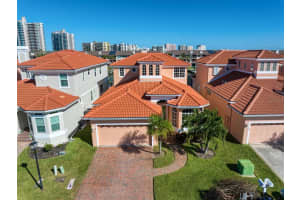 170 SAND KEY ESTATES DRIVE, CLEARWATER BEACH, FL 33767 Sold 01/17/25