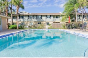 223 THORN TREE PLACE, BRANDON, FL 33510 Sold 03/24/25