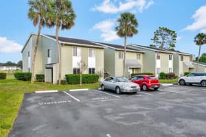 554 Fairways Cir #a, OCALA