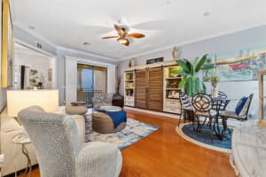 6422 MAYRA SHORES LANE, APOLLO BEACH, FL 33572 Sold 01/27/25