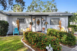 925 26TH AVENUE, SAINT PETERSBURG, FL 33705 Sold 01/24/25