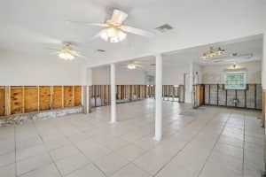 8719 HICKORYWOOD LANE, TAMPA, FL 33615 Sold 03/19/25