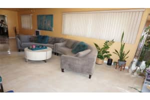5860 38TH AVENUE, SAINT PETERSBURG, FL 33710 Sold 06/13/25