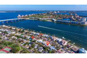 2962 VINA DEL MAR BOULEVARD, ST PETE BEACH, FL 33706 Sold 02/07/25