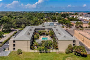 215 VALENCIA BOULEVARD, BELLEAIR BLUFFS, FL 33770 Sold 01/15/25
