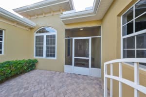 2226 SIFIELD GREENS WAY, SUN CITY CENTER, FL 33573 Sold 05/15/25