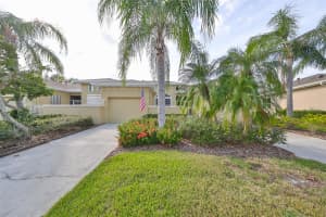 2226 SIFIELD GREENS WAY, SUN CITY CENTER, FL 33573 Sold 05/15/25