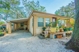 4653 78TH LANE, SAINT PETERSBURG, FL 33709 Sold 01/07/25