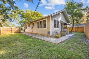 1916 2ND STREET, GAINESVILLE, FL 32609 Sold 04/18/25