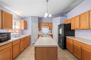 2102 DELTONA BOULEVARD, SPRING HILL, FL 34606 Sold 09/05/25