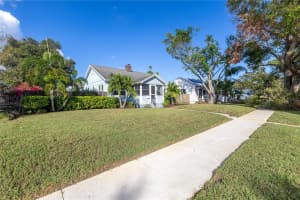 2335 8TH AVENUE, SAINT PETERSBURG, FL 33713 Sold 01/07/25