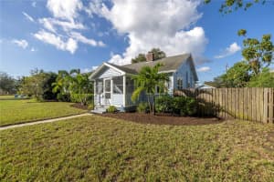 2335 8TH AVENUE, SAINT PETERSBURG, FL 33713 Sold 01/07/25