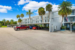 225 COUNTRY CLUB DRIVE, LARGO, FL 33771 Sold 01/22/25