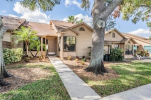 2582 BENTLEY DRIVE, PALM HARBOR, FL 34684 Sold 07/14/25