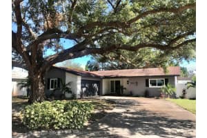 624 ALMEDA COURT, SAINT PETERSBURG, FL 33702 Sold 12/27/24