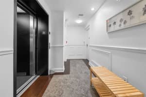 205 5TH AVENUE, SAINT PETERSBURG, FL 33701 Sold 04/28/25